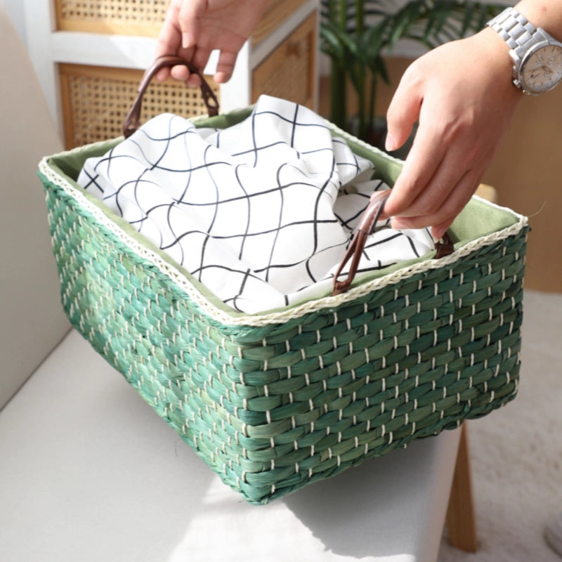 Natural straw storage basket