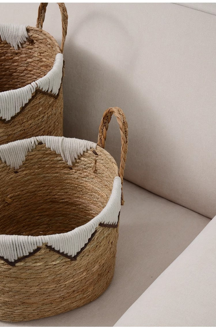 Straw woven handbag storage basket