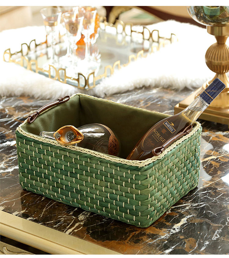 Natural straw storage basket