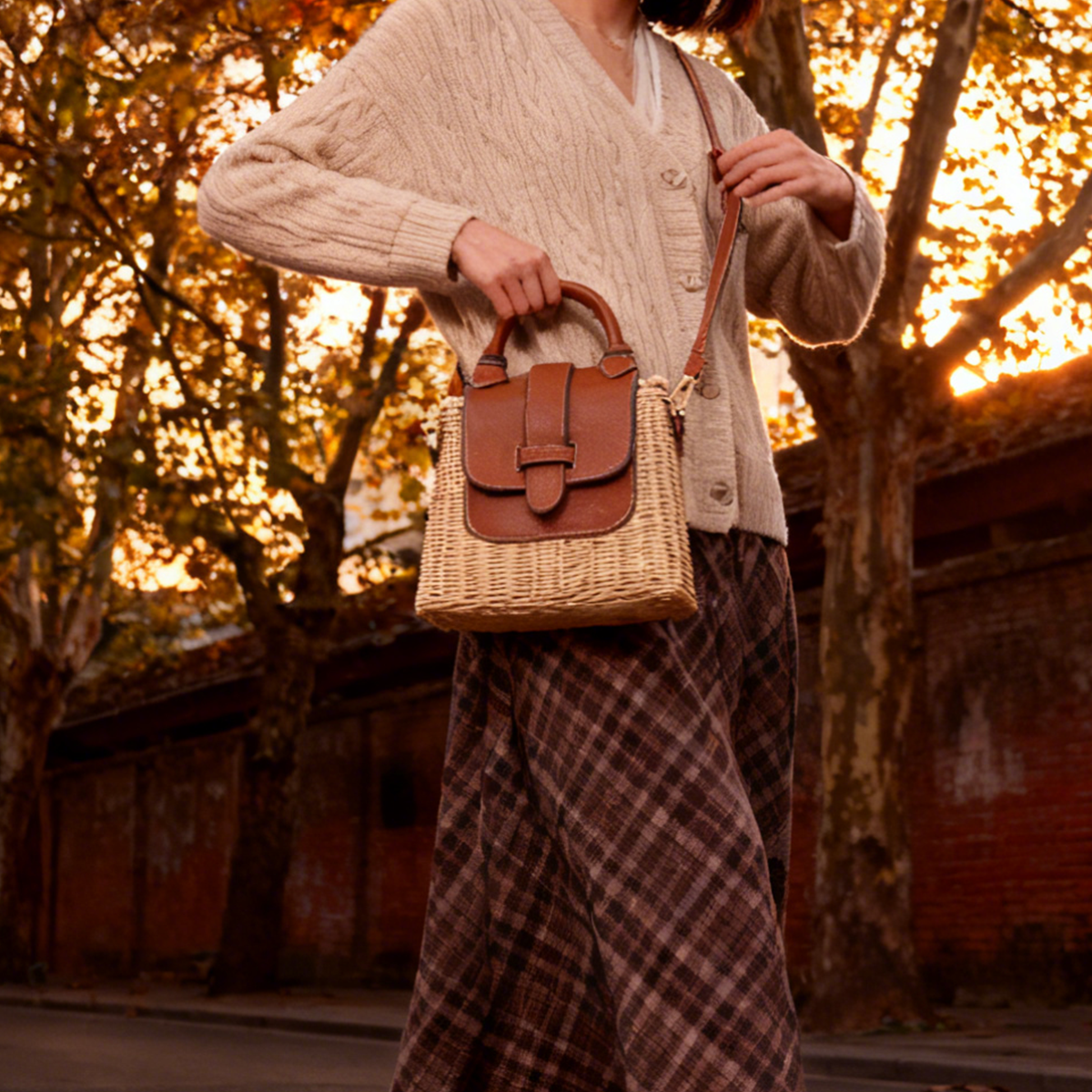 Rattan Caramel & Shoulder Bag