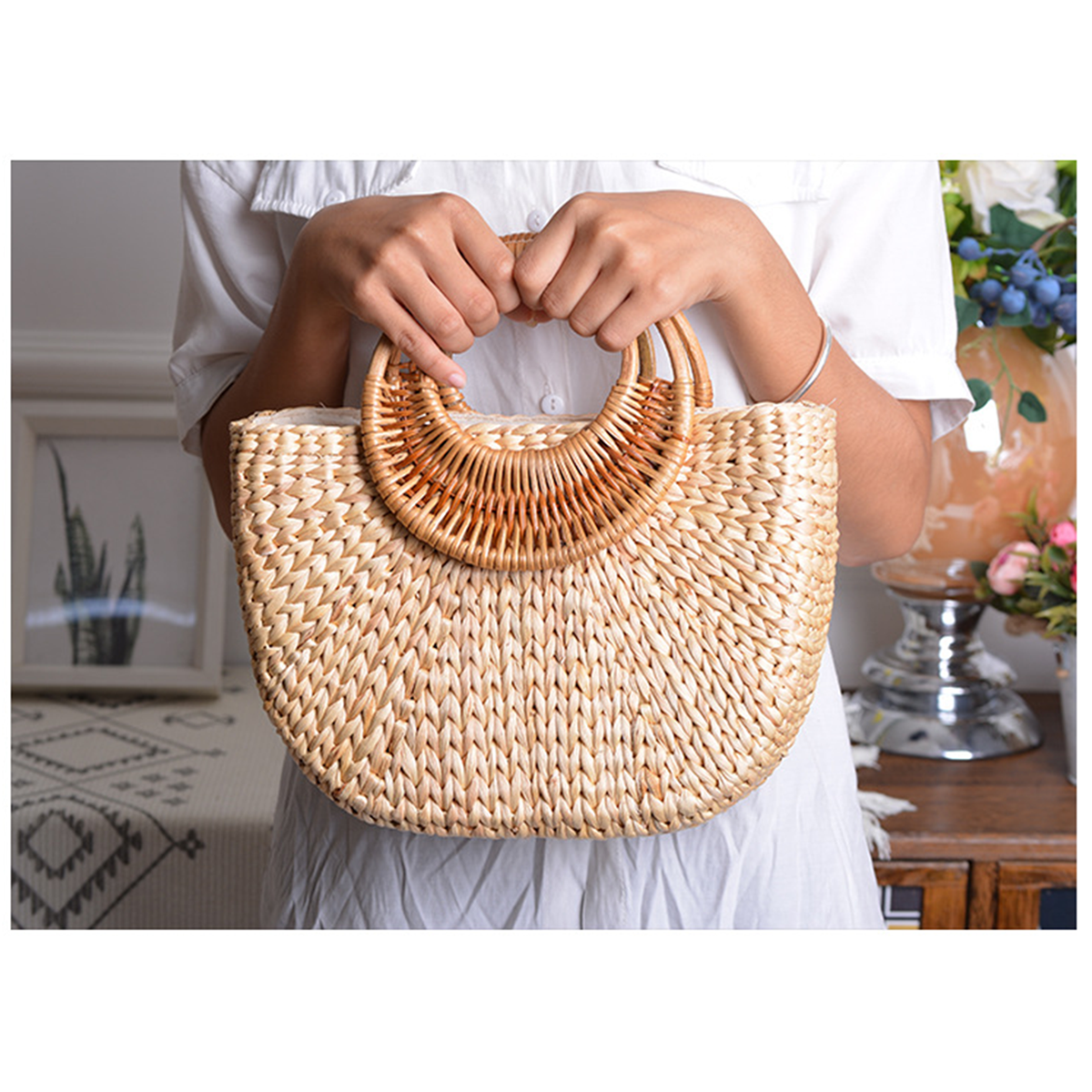 Natural straw woven moon-shaped rattan handle handbag