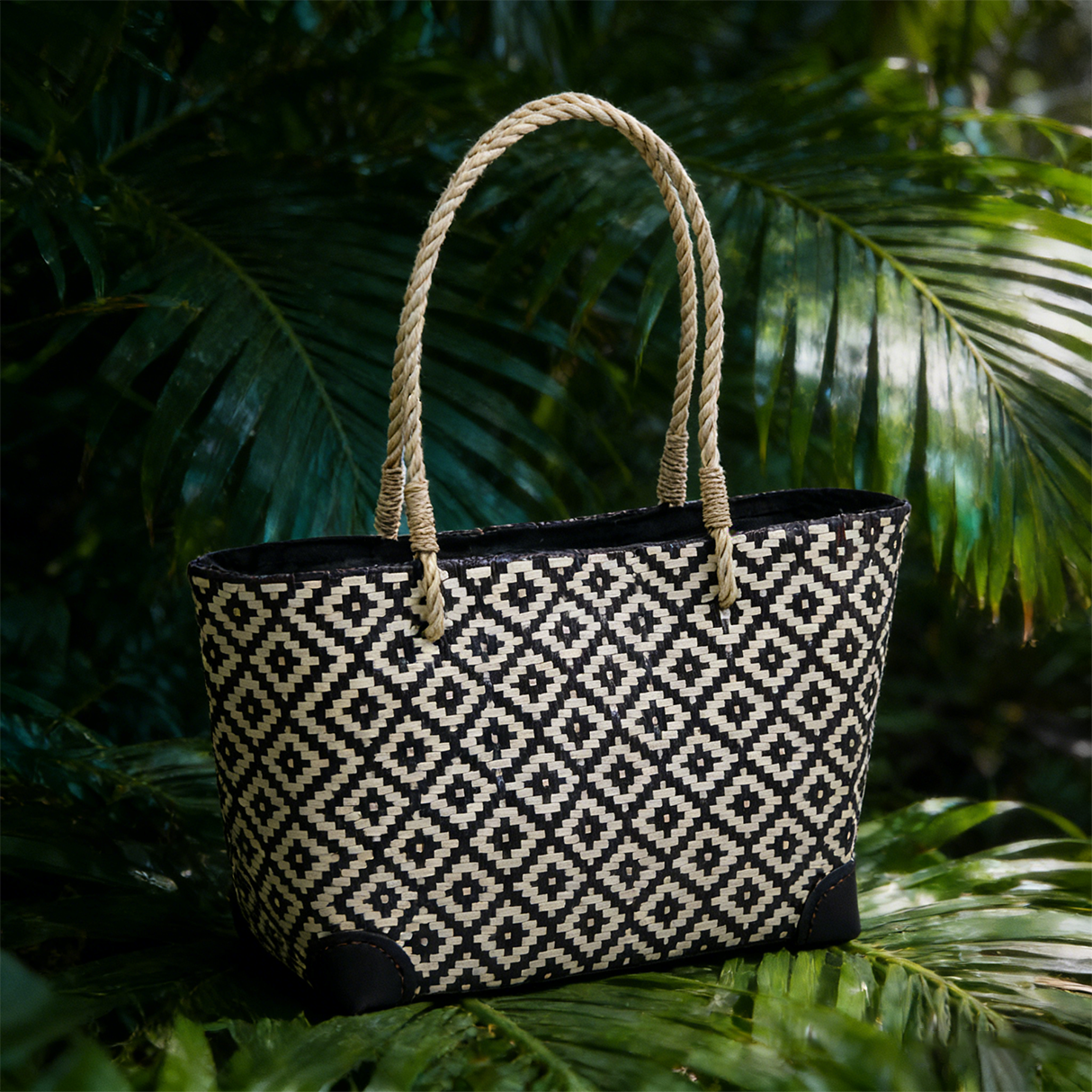 Black & White Diamond Weave Woven Tote Bag