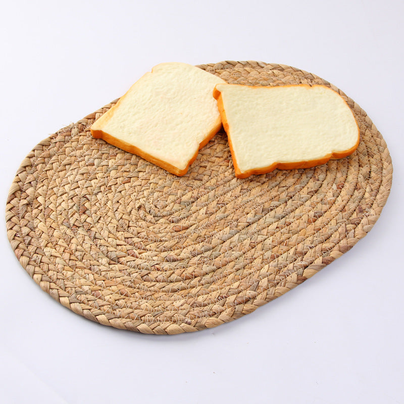 Natural Straw Woven Spiral Pattern Round Placemat