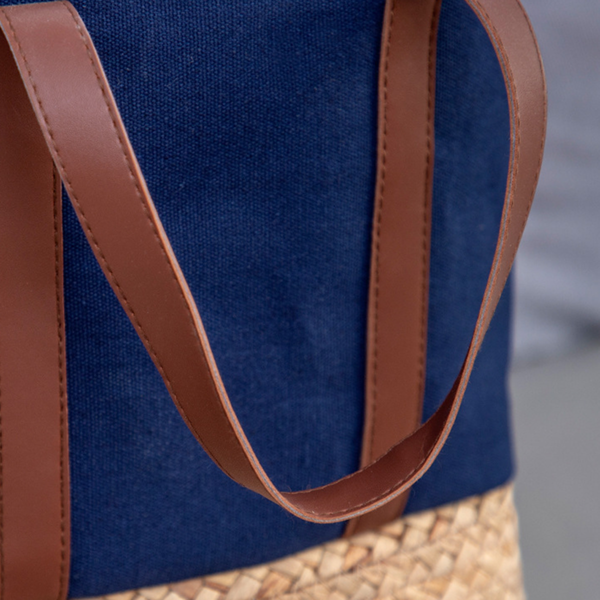 Navy blue canvas straw woven color-block tote bag