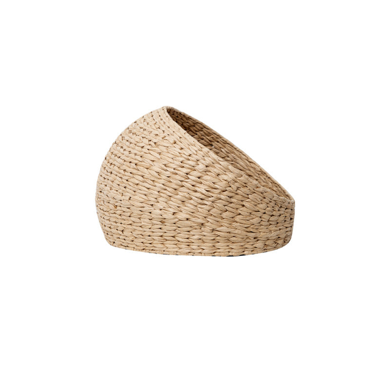 Hand-woven natural style round pet bed for all seasons
