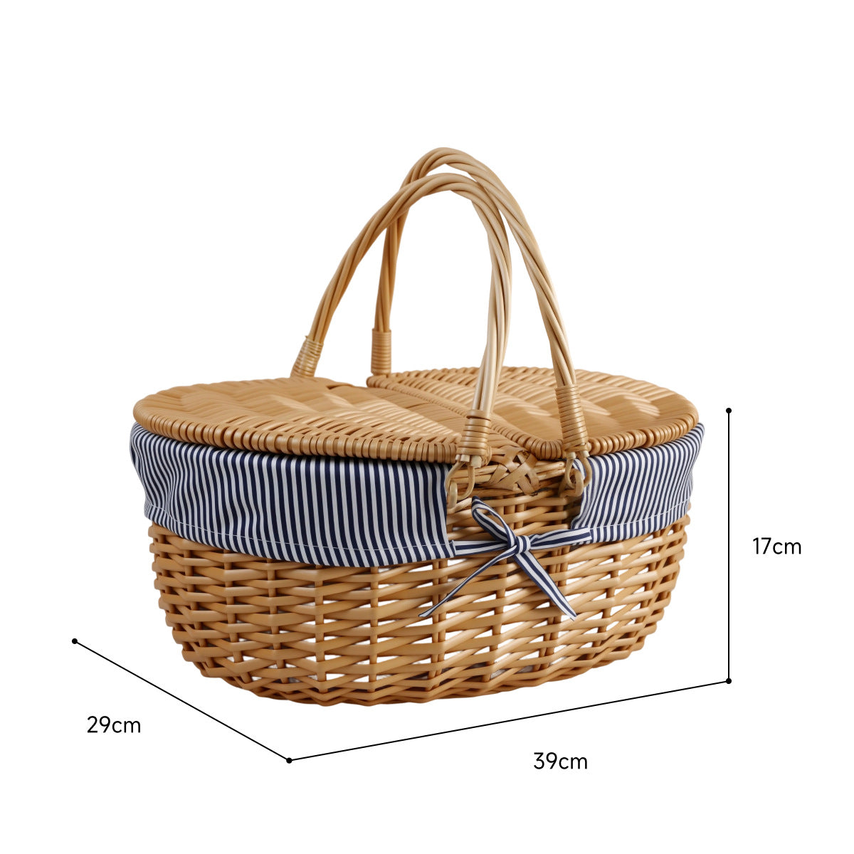 Natural wicker picnic basket