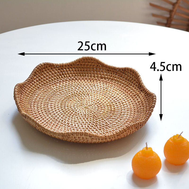 Wicker fruit plate with shallow mouth woven from autumn rattan(Sets)