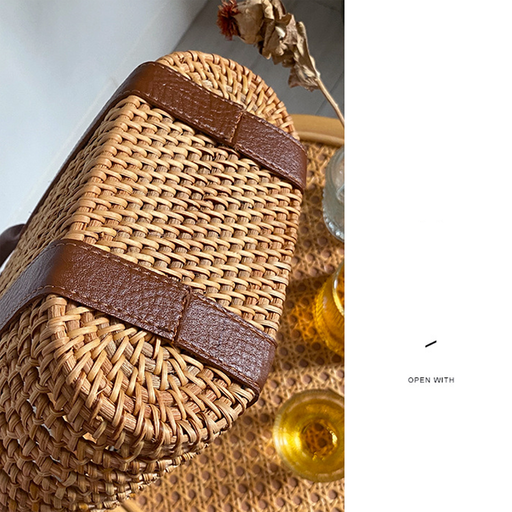 Natural primary color mango-woven contrast color leather handle handbag tote